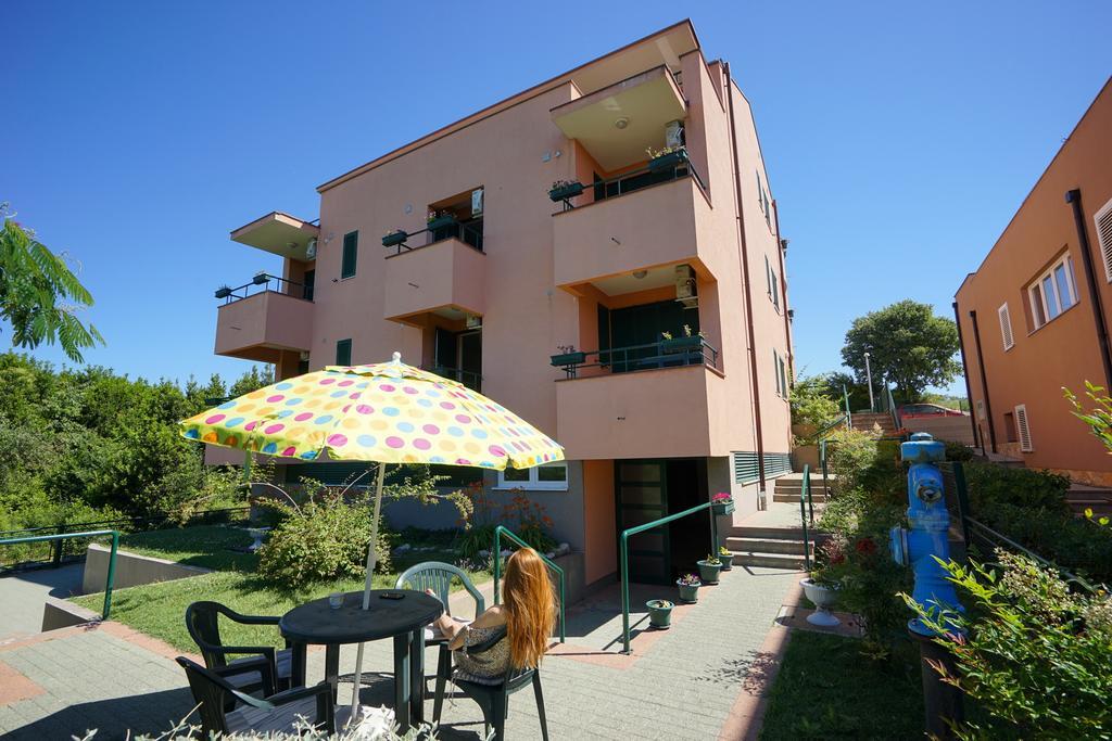 Apartments Ivan Zadar Exteriör bild