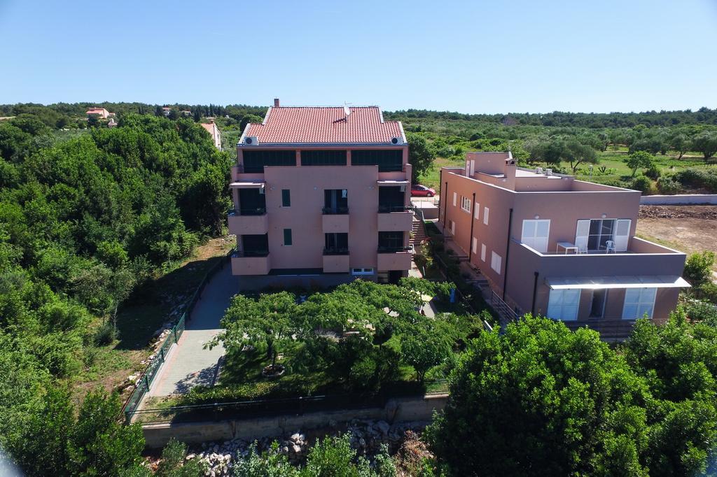 Apartments Ivan Zadar Exteriör bild